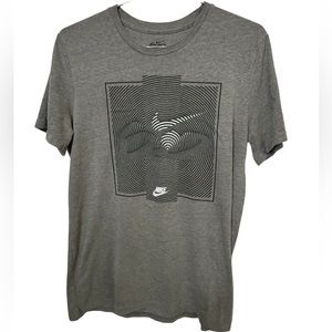 Vintage Soft Gray NIKE 60 Men’s M High End T-Shirt MINTY